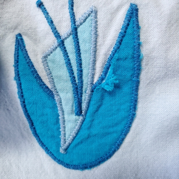 Vintage Blair Camp Shirt Blue White Atomic Applique Floral Medium - Picture 6 of 9